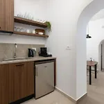 Icarus Apartment