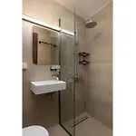 Icarus Apartment